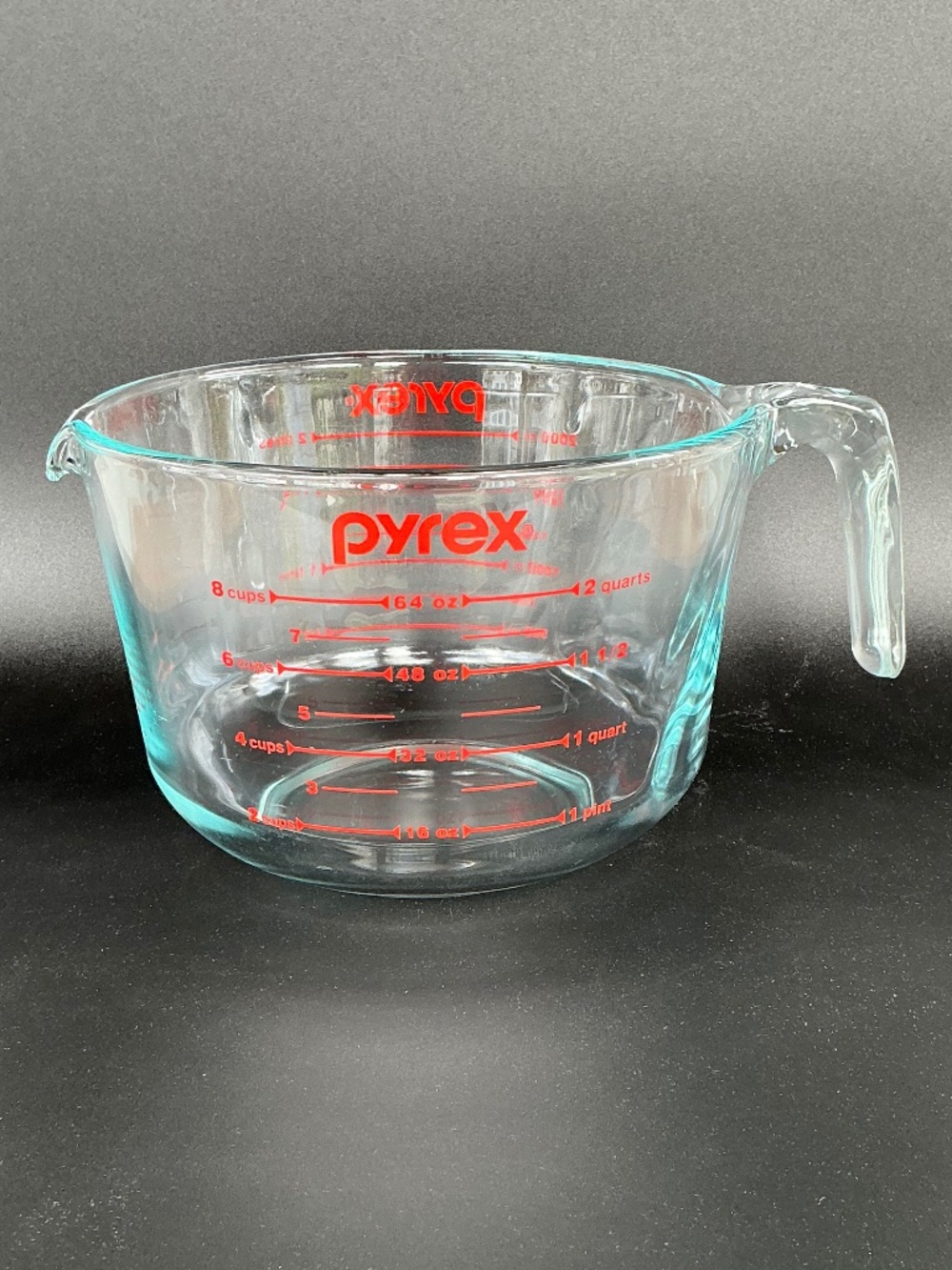 Pyrex 8 Cup 2 Qt Glass Measuring Cup Red Lettering USA No Chips Cracks - Picture 3 of 14